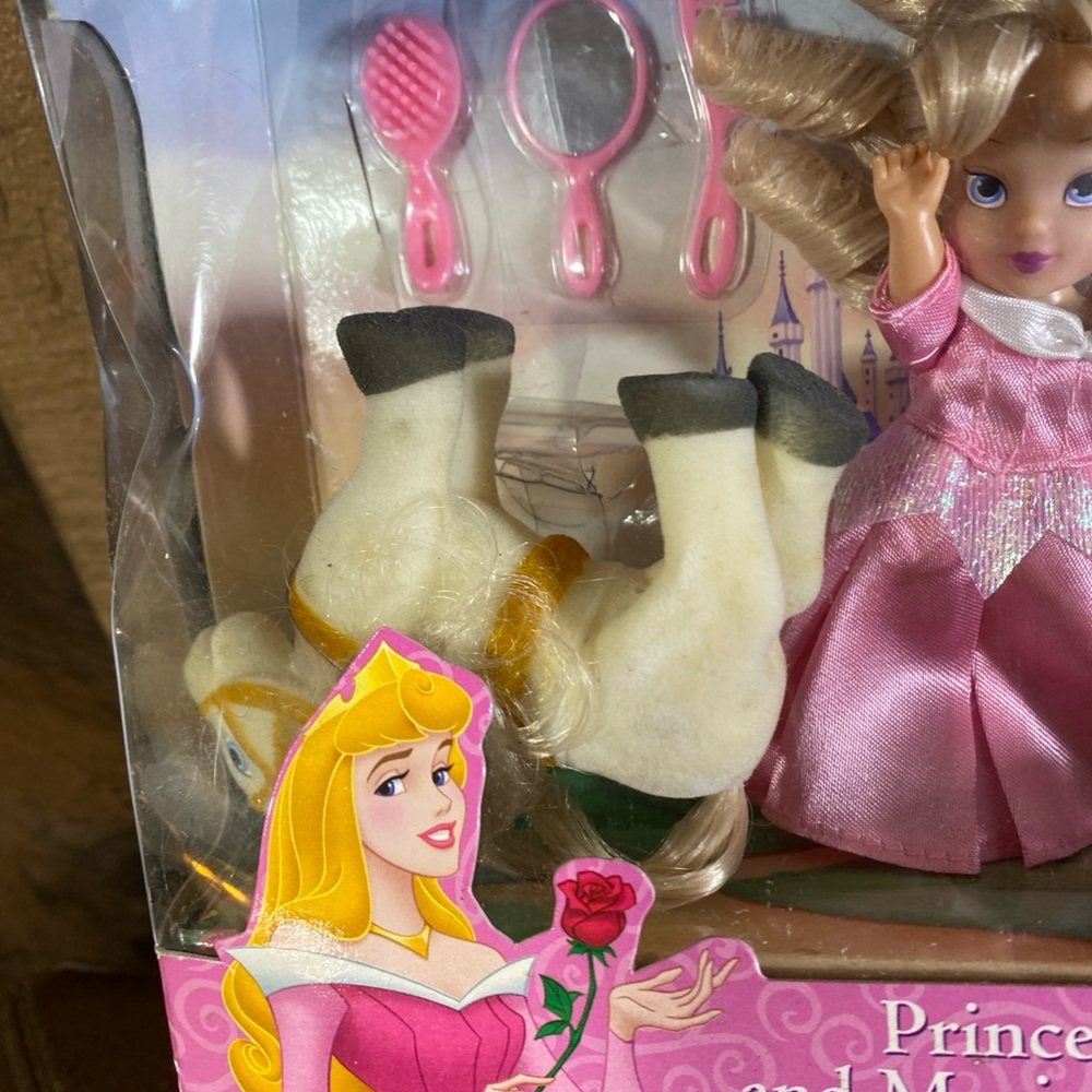 Princess Sleeping Beauty Doll Magical Pony And Merriweather Playset 2001 Retired - Picture 5 of 16